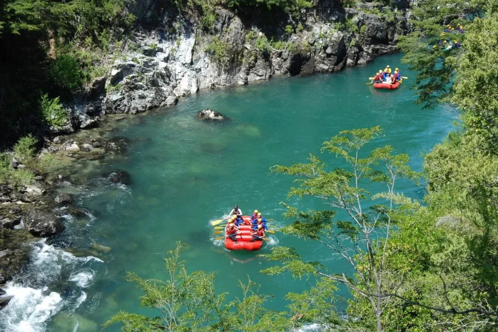 Descubra tudo sobre Bariloche, a melhor época para visitar, atividades imperdíveis, como chegar e dicas de viagem. 
